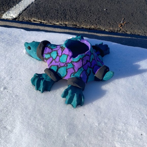 Hand crafted hand painted original clay tortoise ash/trinket tray - Picture 2 of 7